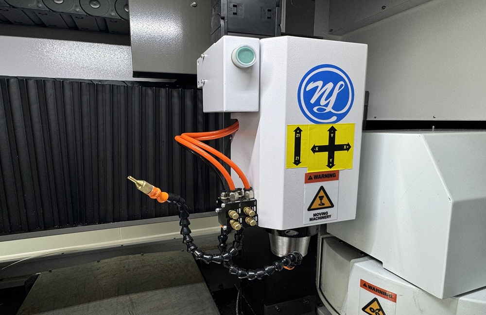 Embossing dies making machine.jpg